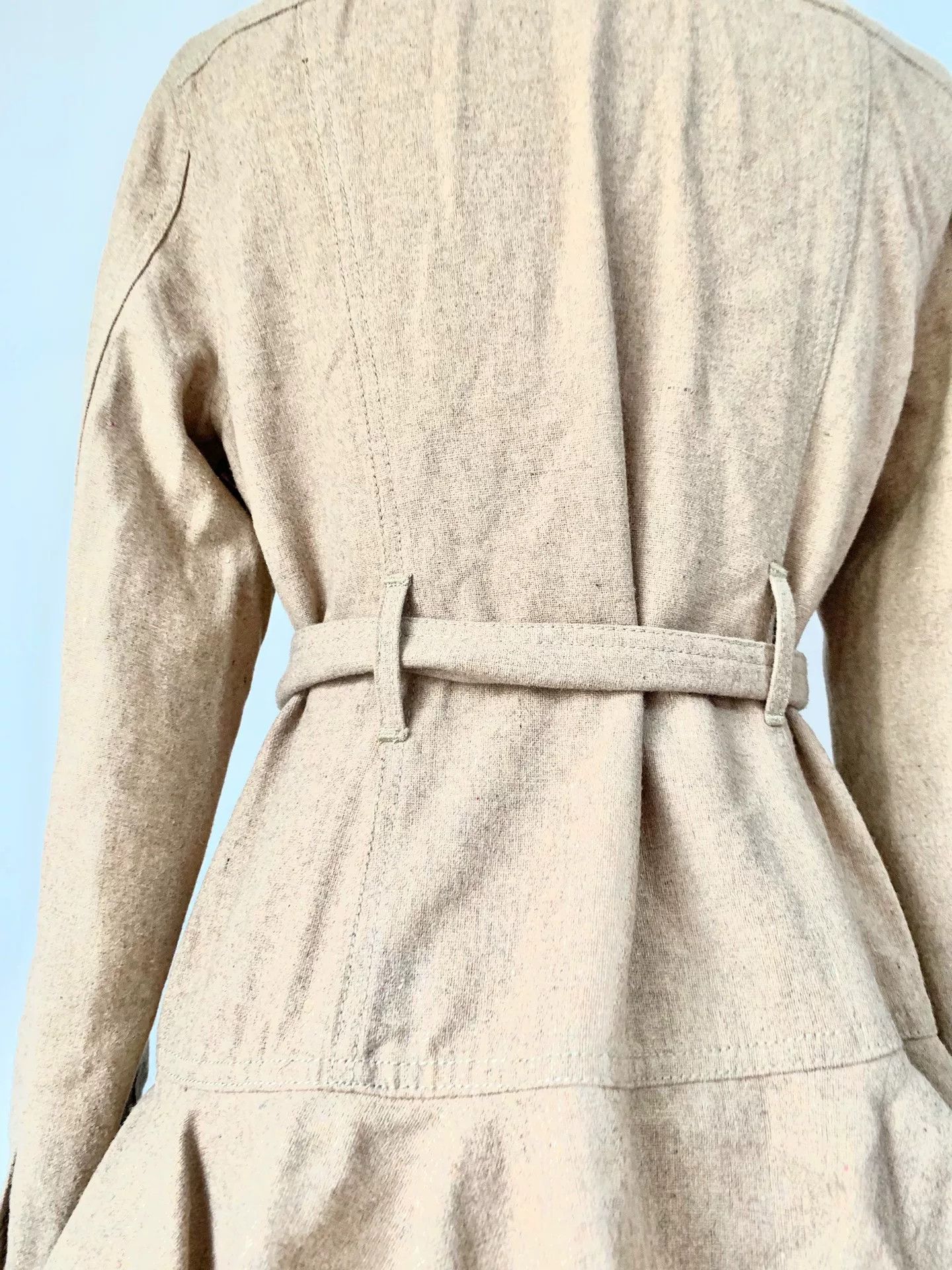 Vivienne Westwood beige ruffled coat with removable lace trim Size ONE SIZE - 7 Thumbnail