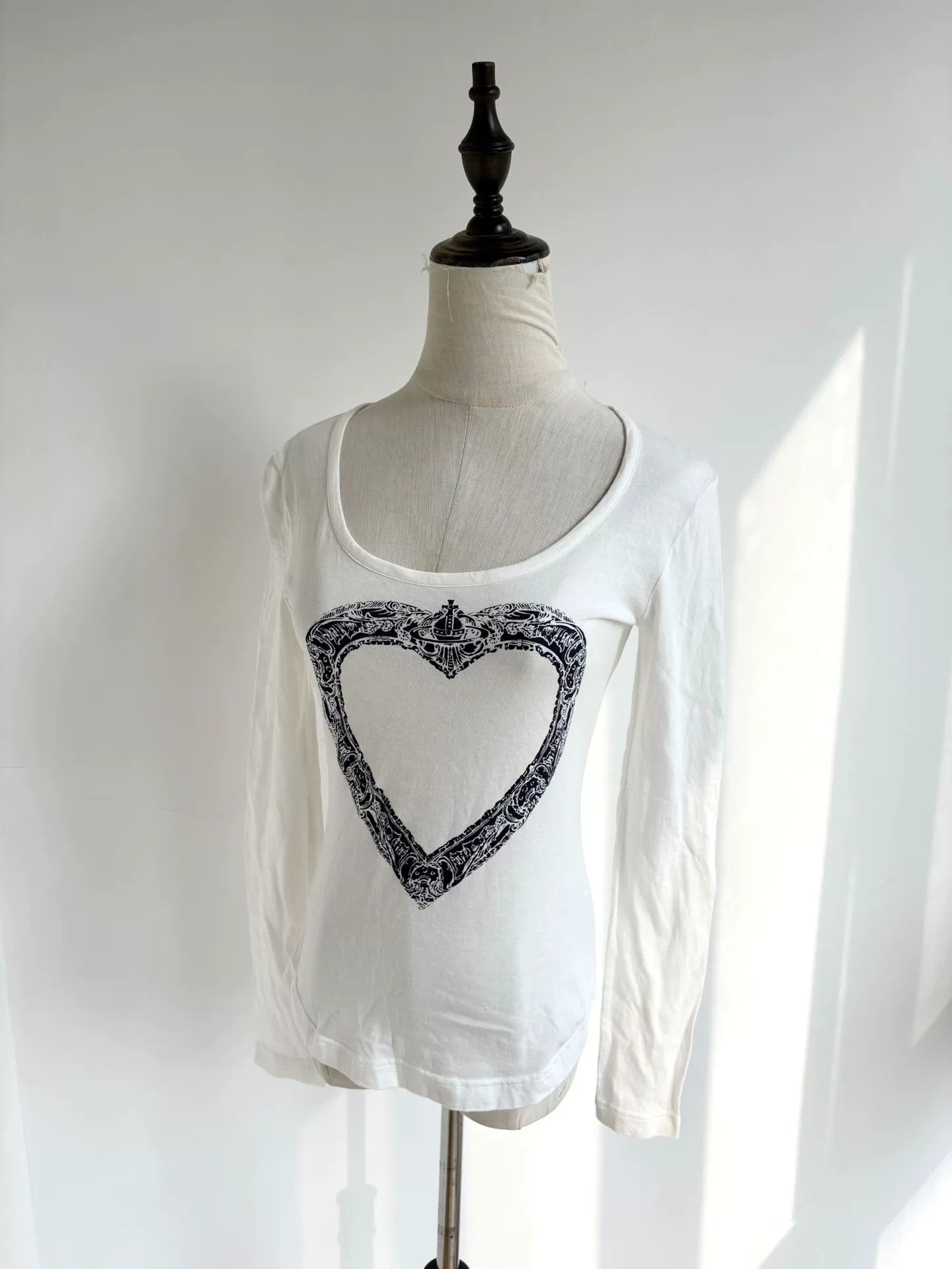 Vivienne Westwood vivienne westwood long sleeve heart top Size S / US 4 / IT 40 - 2 Thumbnail
