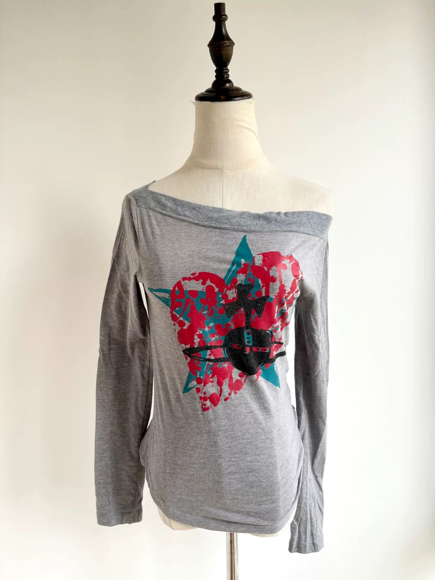 Vivienne Westwood vivienne westwood gray star heart top Size S / US 4 / IT 40 - 2 Thumbnail
