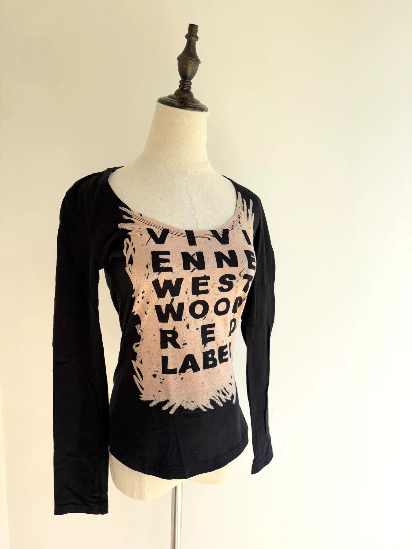 Vivienne Westwood vivienne westwood black graffiti top Size M / US 6-8 / IT 42-44 - 4 Thumbnail