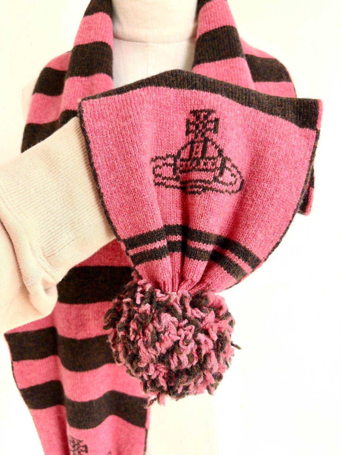 Vivienne Westwood vivienne westwood pink striped pompom scarf Size ONE SIZE - 8 Thumbnail