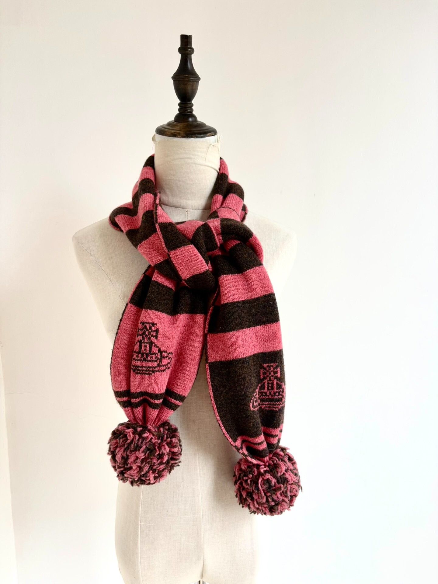 Vivienne Westwood vivienne westwood pink striped pompom scarf Size ONE SIZE - 2 Thumbnail