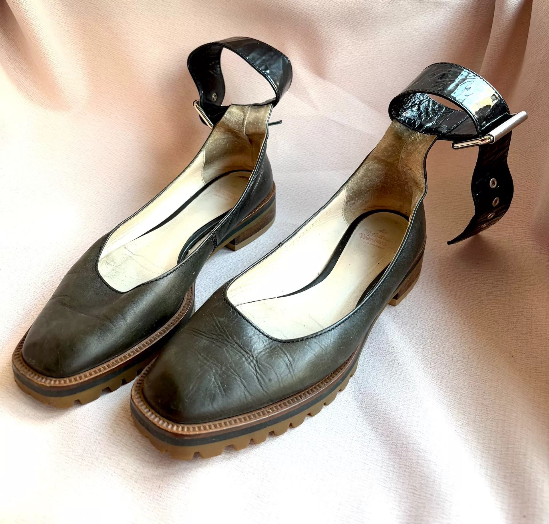 Vivienne Westwood vivienne westwood olive green mary janes Size US 6 / IT 36 - 7 Thumbnail