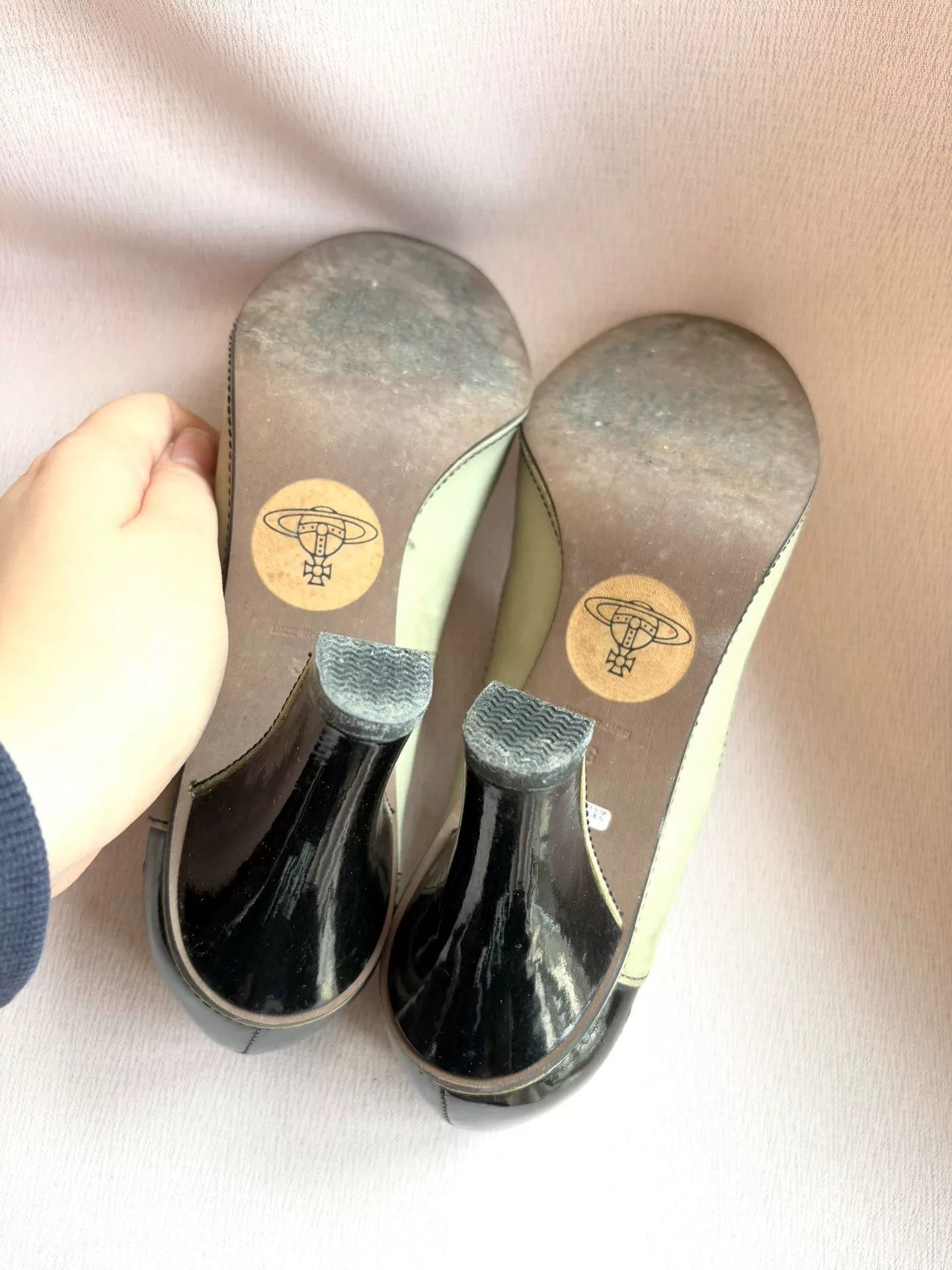 Vivienne Westwood vivienne westwood green heart high heels Size US 6 / IT 36 - 7 Thumbnail