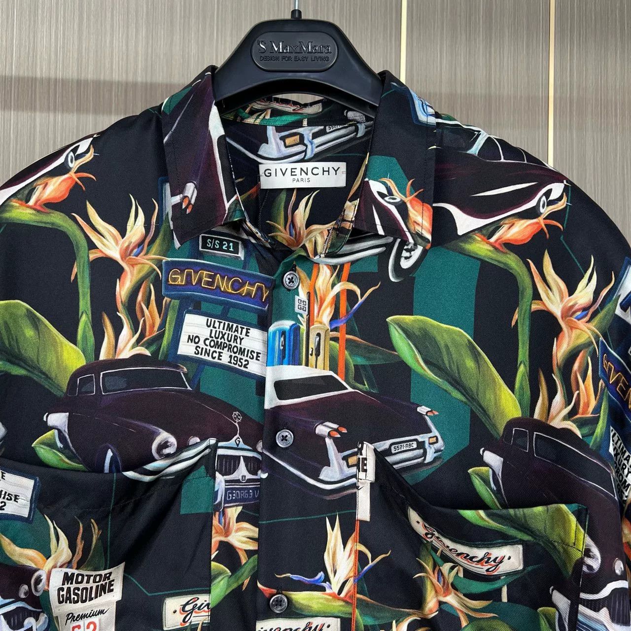 Givenchy Givenchy Silk Short Sleeve Shirt Size US M / EU 48-50 / 2 - 3 Thumbnail
