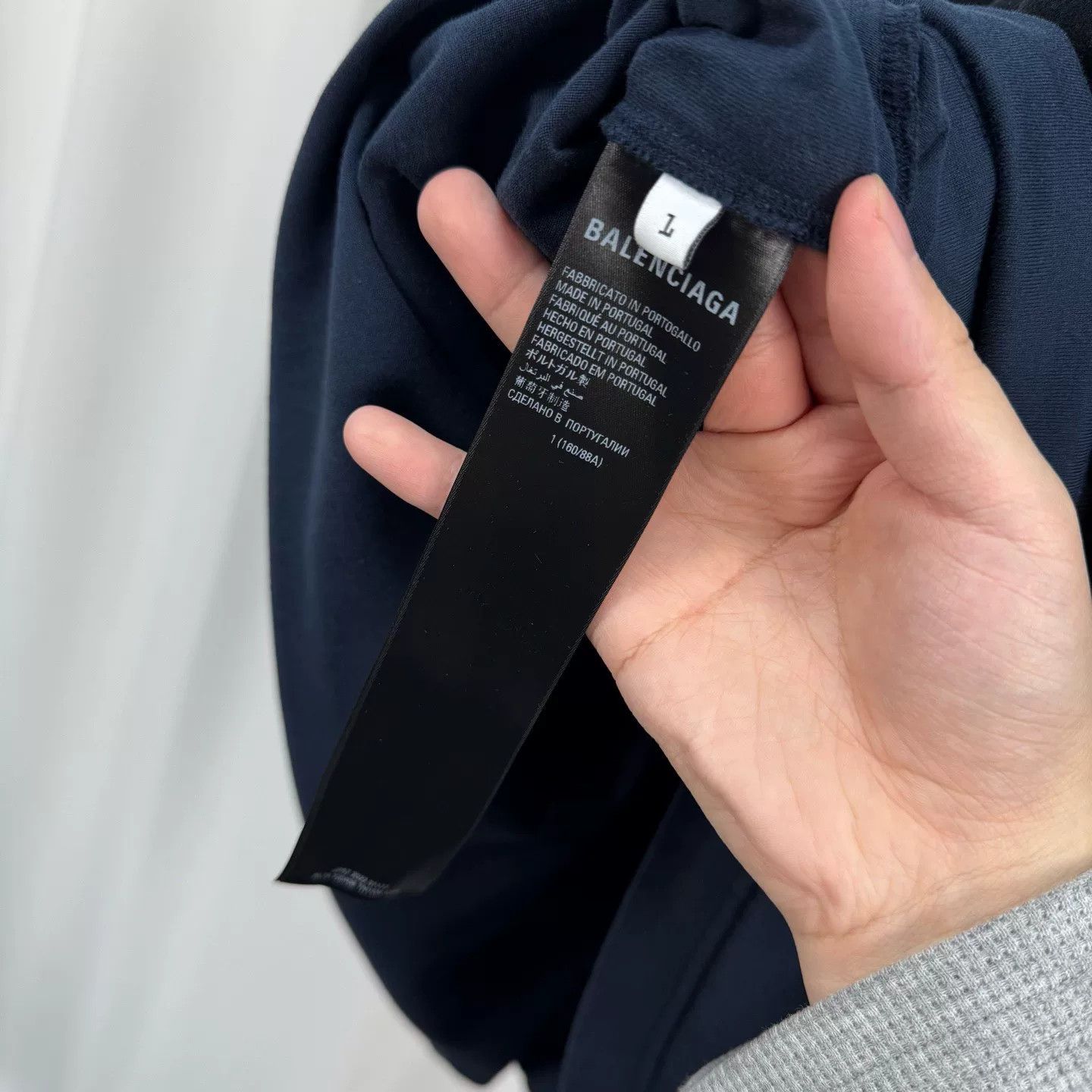 Balenciaga Balenciaga Embroidered Lettered Hoodie Sweatshirt Size US S / EU 44-46 / 1 - 6 Thumbnail
