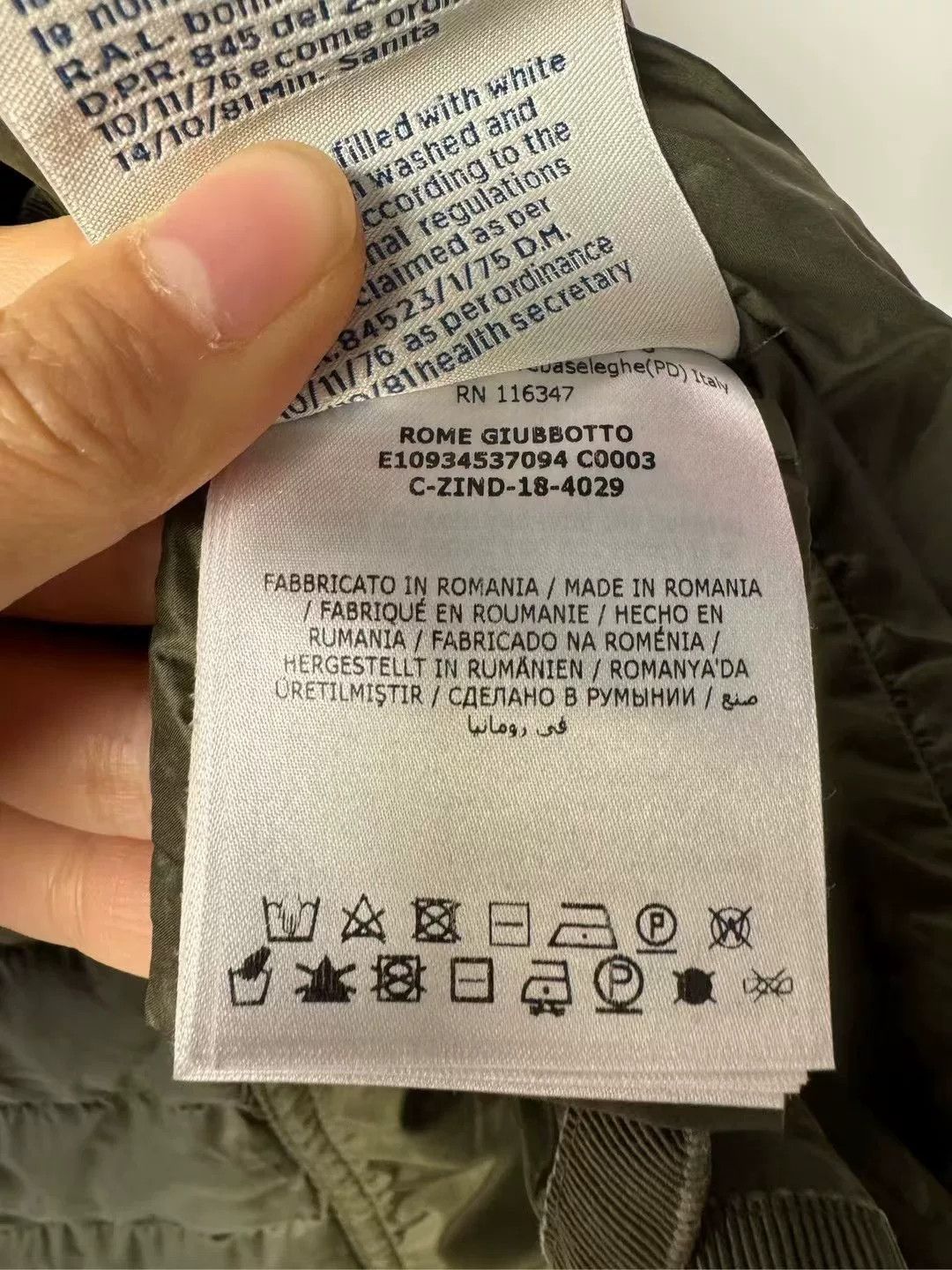 Moncler green moncler down jacket size 4 Size US L / EU 52-54 / 3 - 3 Thumbnail