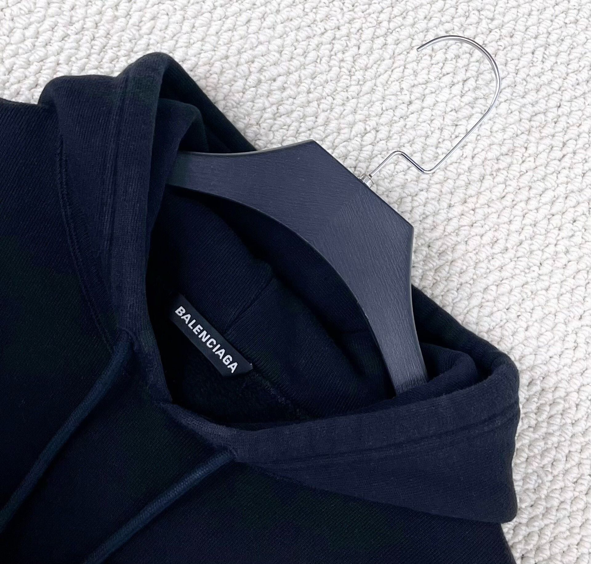 Balenciaga black graffiti logo hoodie Size US S / EU 44-46 / 1 - 3 Thumbnail