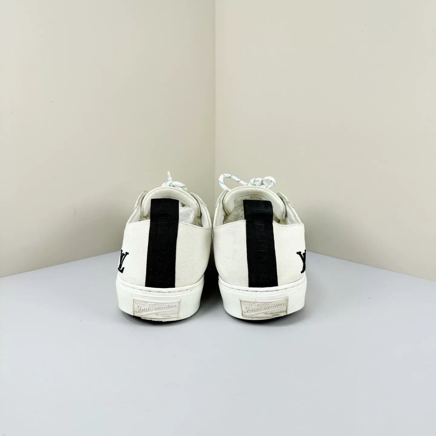 Louis Vuitton louis vuitton embroidered casual shoes size 7 Size US 7 / EU 40 - 3 Thumbnail