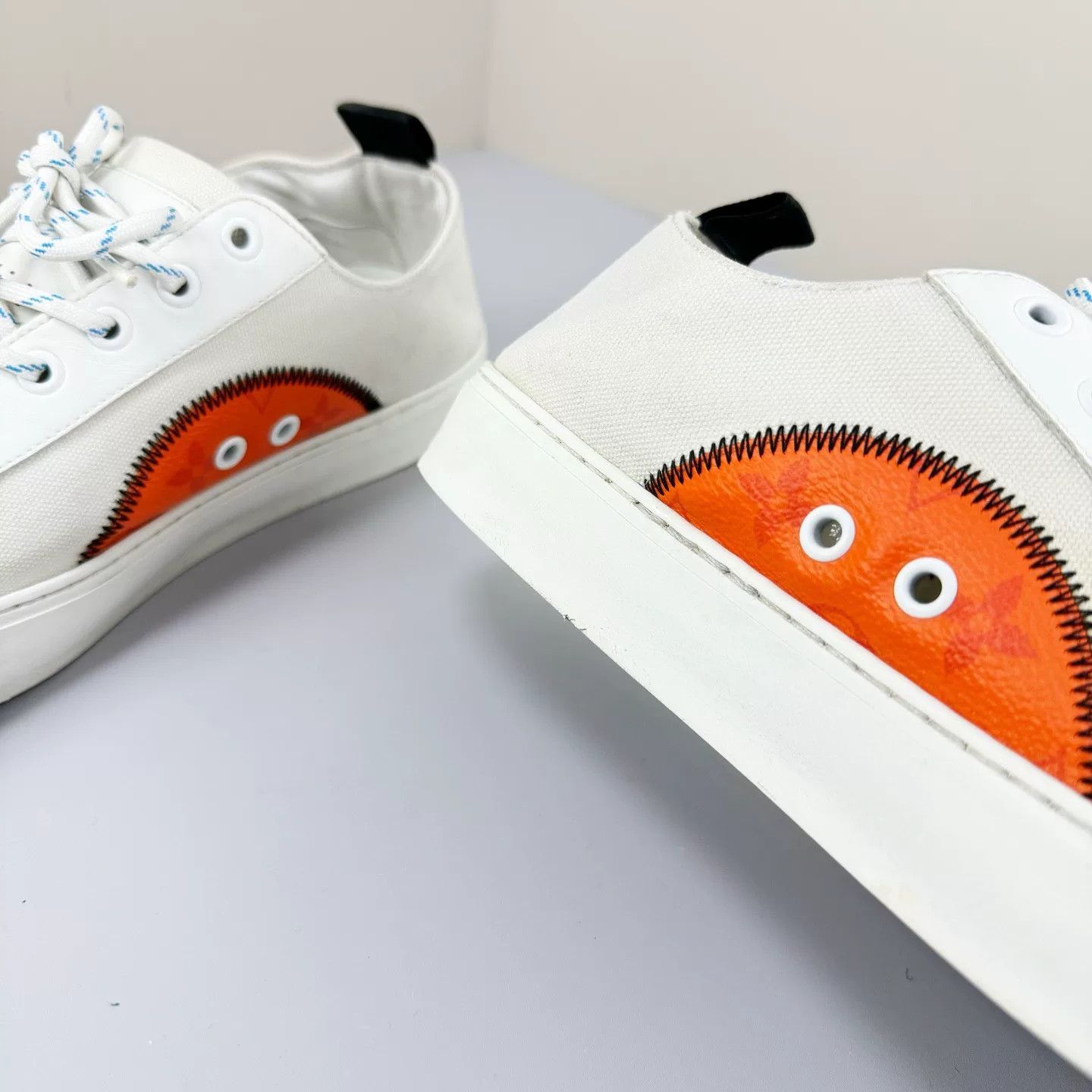 Louis Vuitton louis vuitton embroidered casual shoes size 7 Size US 7 / EU 40 - 5 Thumbnail