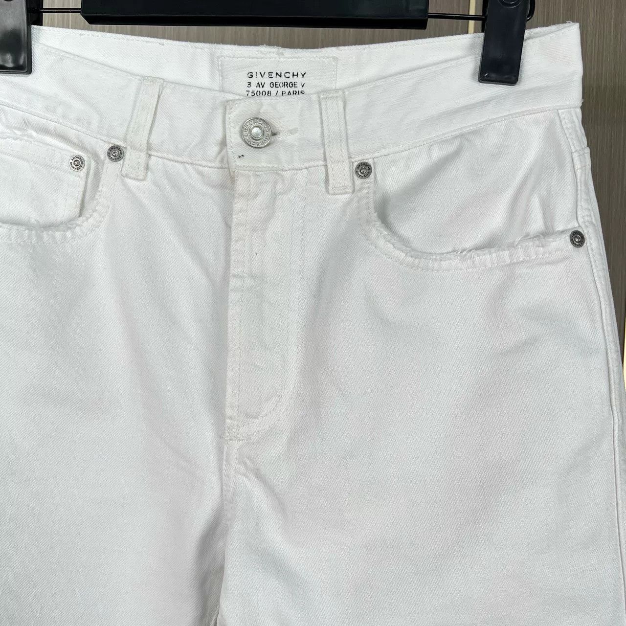 Givenchy Givenchy White Distressed Denim Trousers Size 38" / US 16 / IT 52 - 3 Thumbnail
