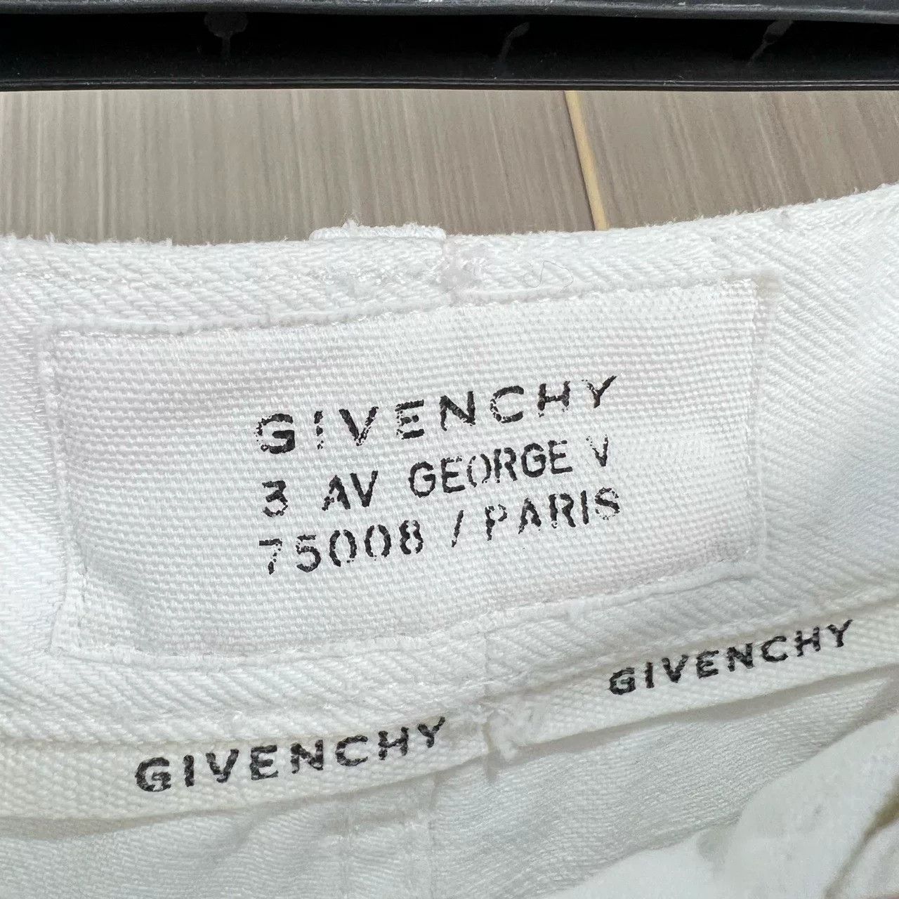 Givenchy Givenchy White Distressed Denim Trousers Size 38" / US 16 / IT 52 - 6 Thumbnail