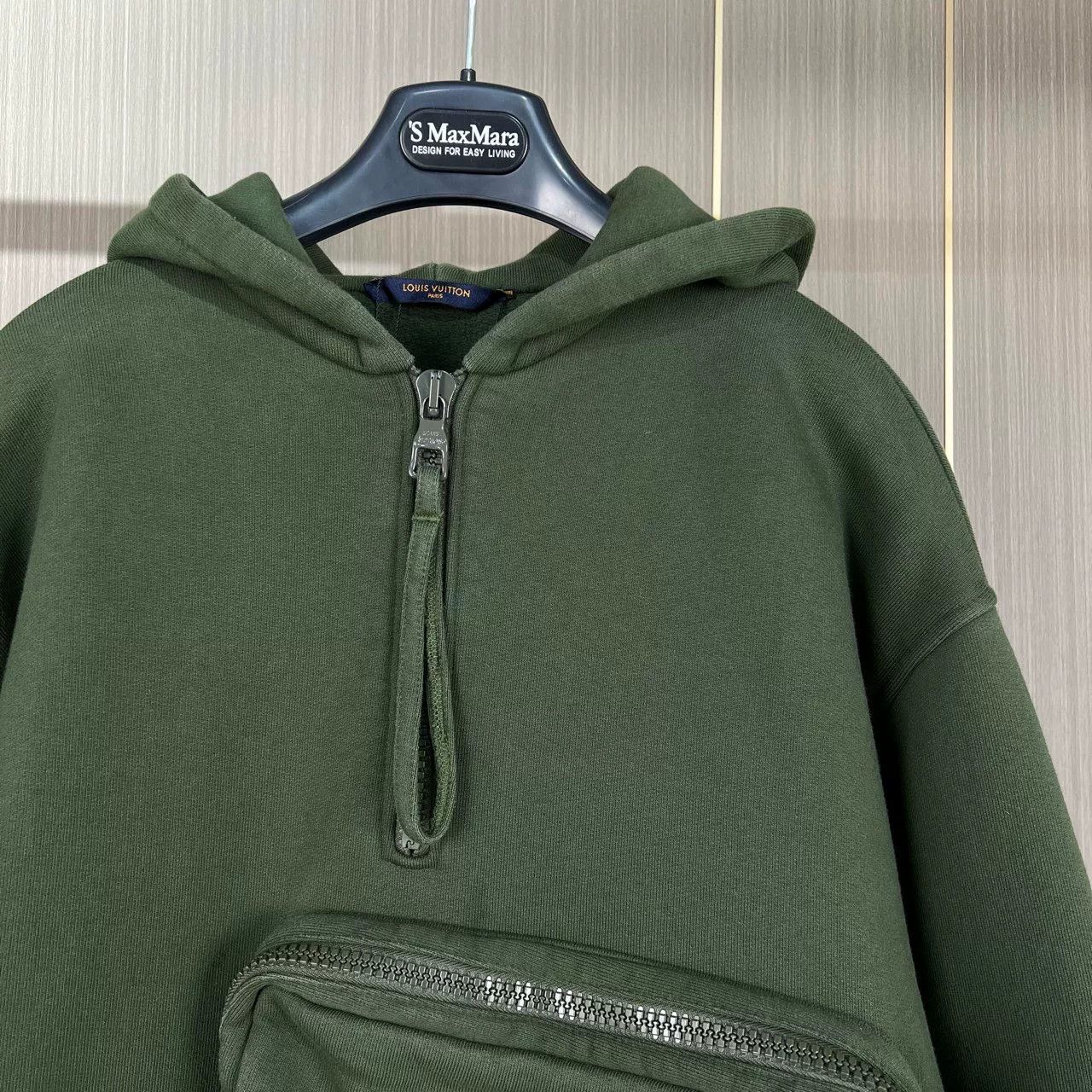 Louis Vuitton louis vuitton oversized hoodie with print Size S / US 4 / IT 40 - 3 Thumbnail