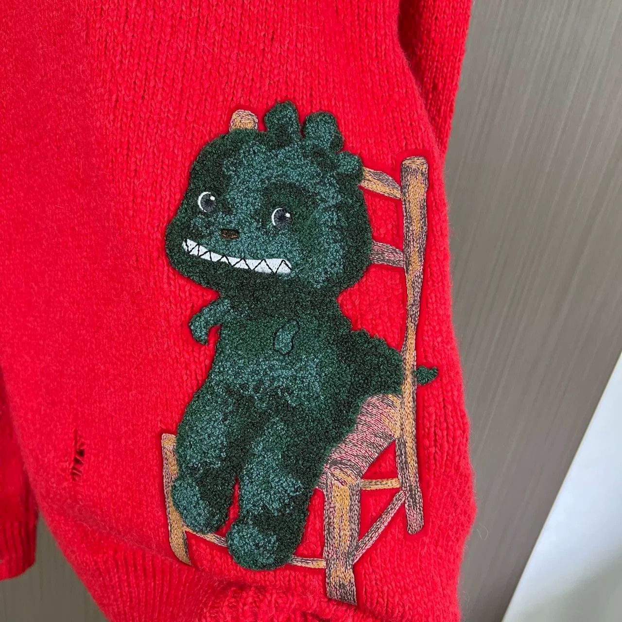 Dior dior dinosaur embroidery red sweater Size US L / EU 52-54 / 3 - 3 Thumbnail