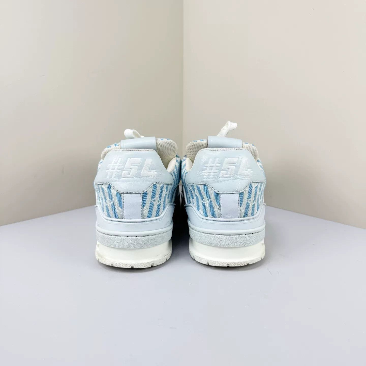 Louis Vuitton louis vuitton blue white striped trainer shoes Size US 7 / EU 40 - 3 Thumbnail