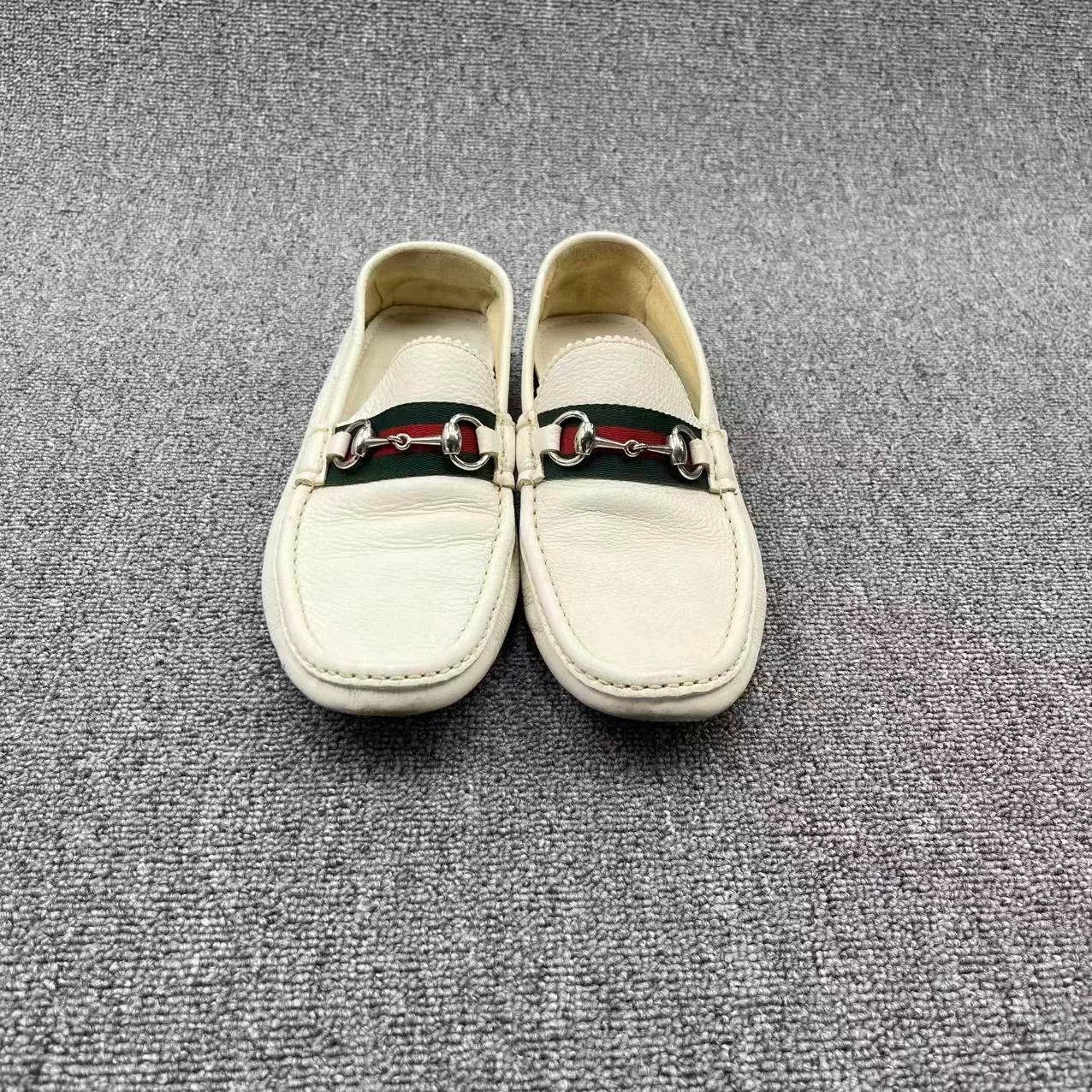 Gucci gucci beige loafers with red-green strap Size US 9 / EU 42 - 2 Thumbnail