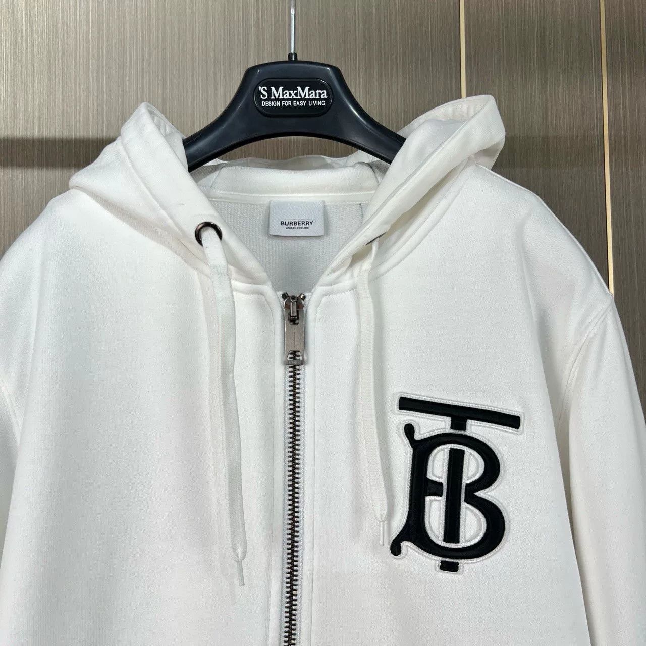 Burberry burberry embroidered tb zip hoodie Size US S / EU 44-46 / 1 - 3 Thumbnail