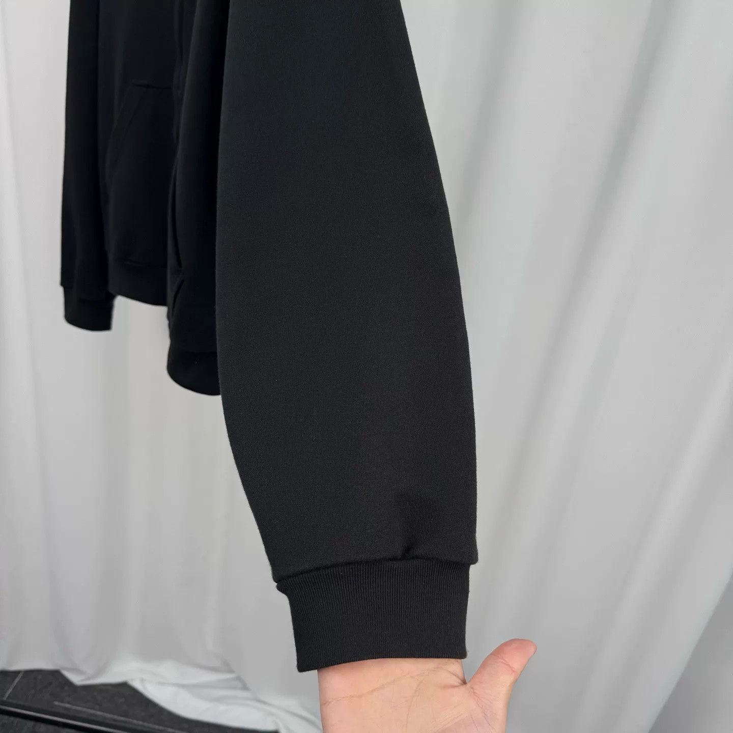 Balenciaga balenciaga zip-up hoodie in black Size US M / EU 48-50 / 2 - 4 Thumbnail