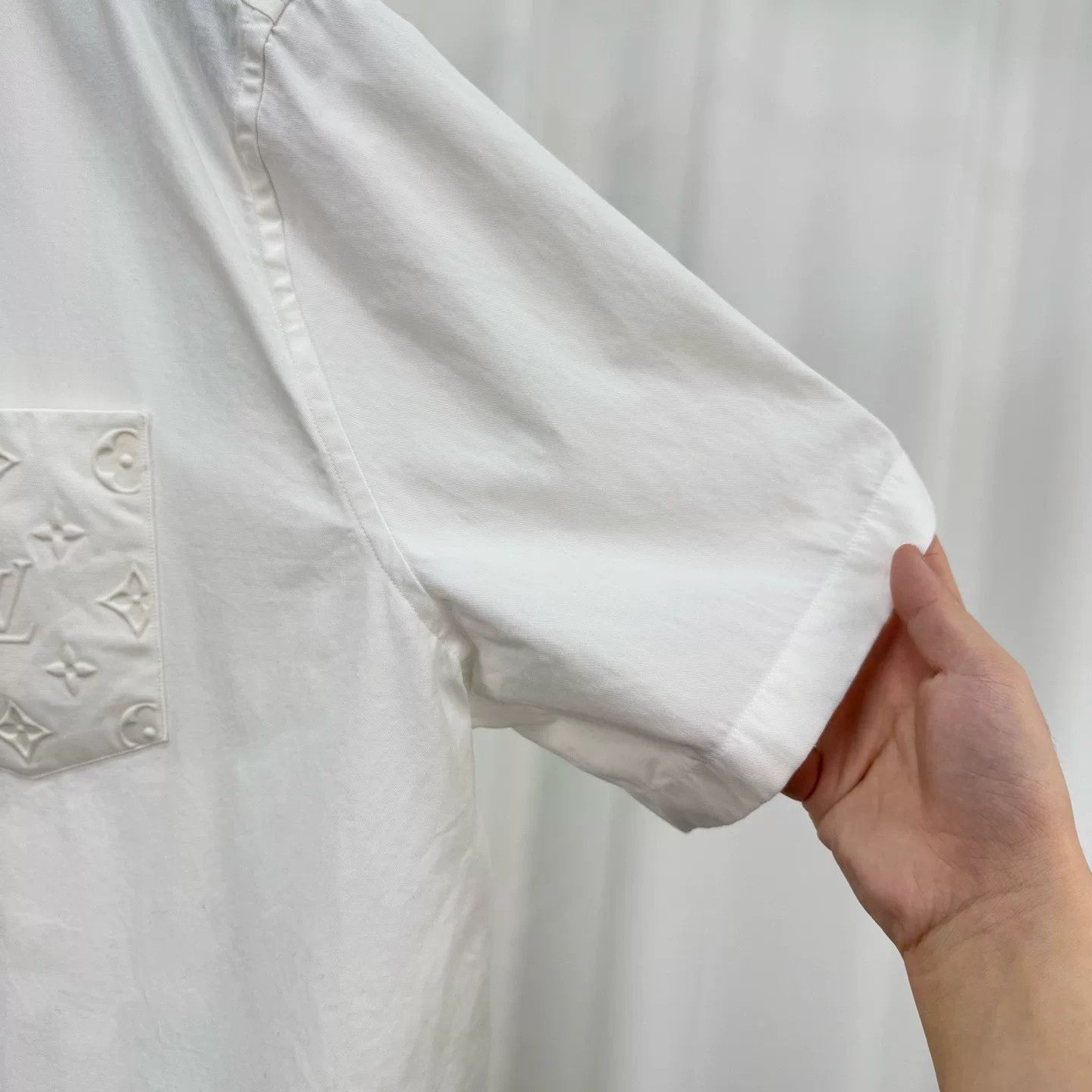 Louis Vuitton louis vuitton embossed short sleeve shirt Size US XXL / EU 58 / 5 - 4 Thumbnail