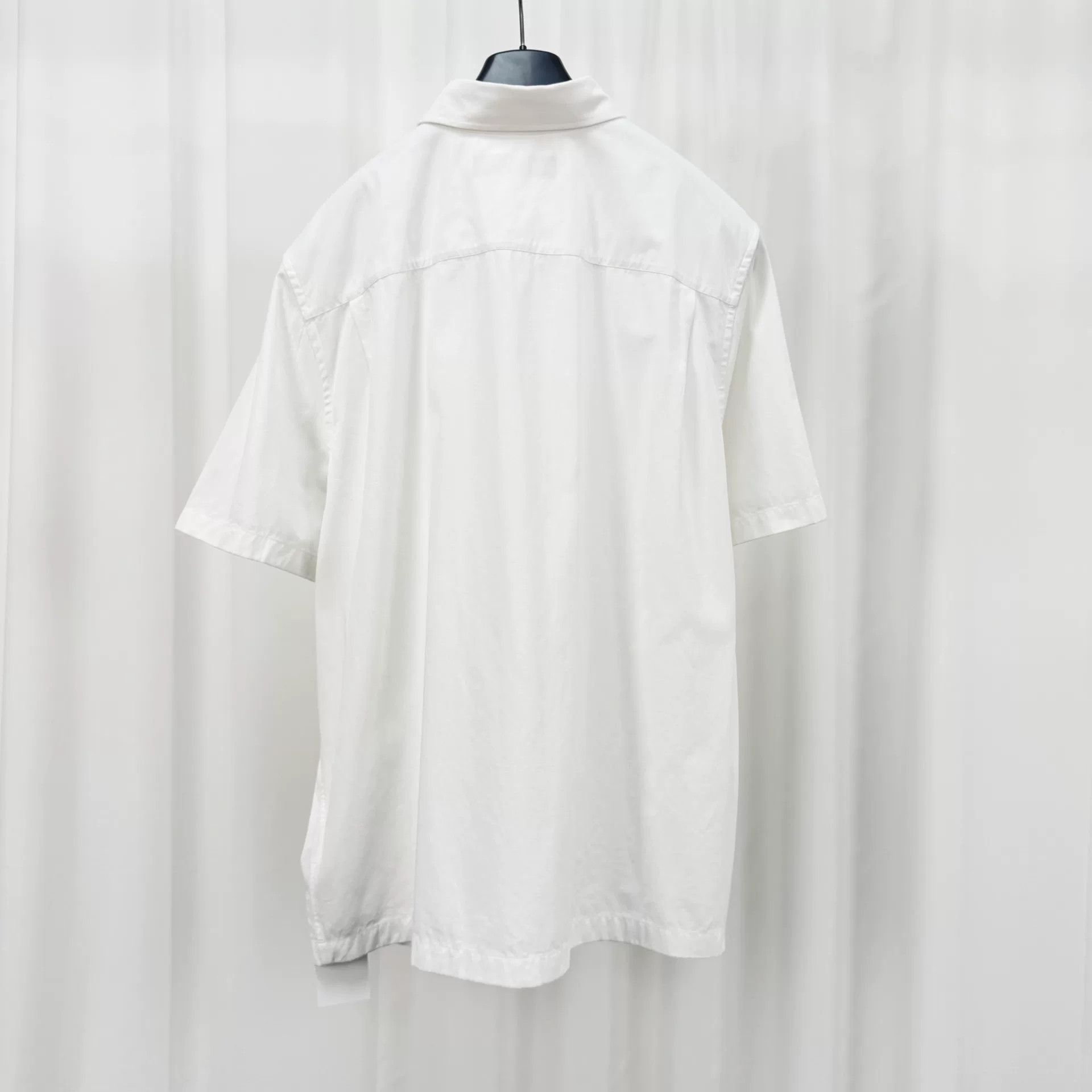 Louis Vuitton louis vuitton embossed short sleeve shirt Size US XXL / EU 58 / 5 - 2 Thumbnail