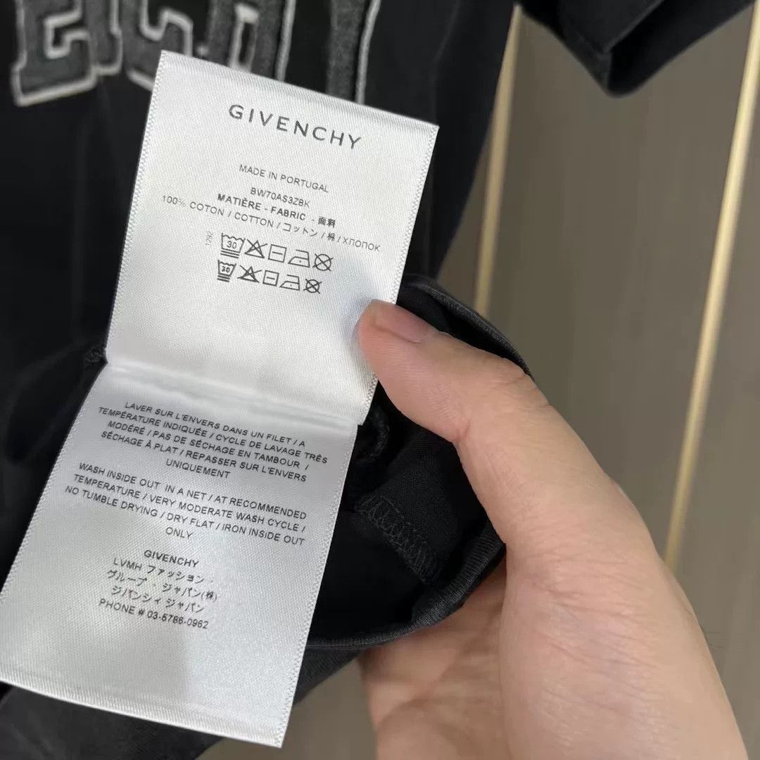 Givenchy Givenchy Short Sleeve Logo T-Shirt Size US XS / EU 42 / 0 - 5 Thumbnail
