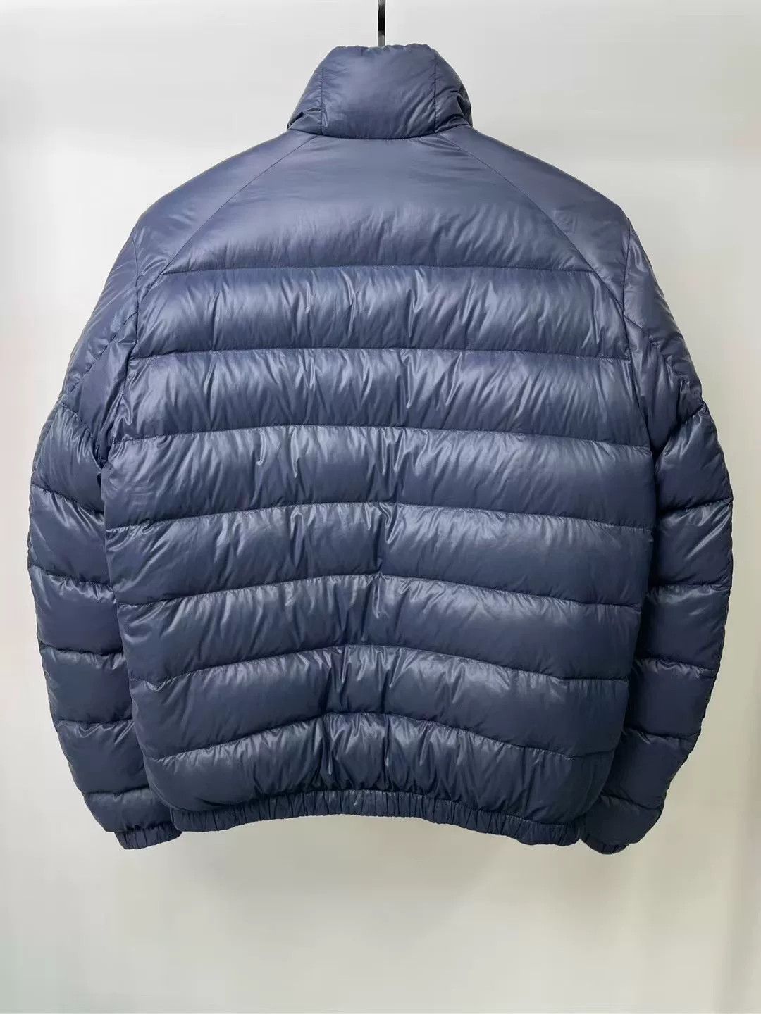 Prada reversible prada down jacket in navy Size US L / EU 52-54 / 3 - 2 Thumbnail