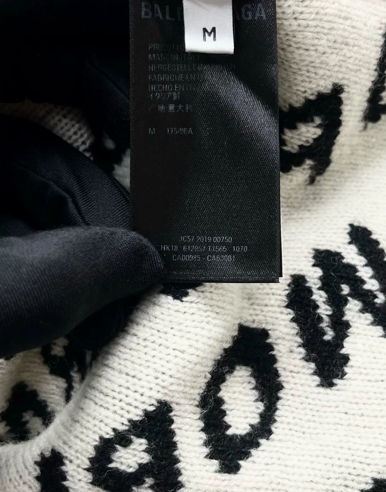 Balenciaga Balenciaga World Food Programme Knitted Sweater Size US M / EU 48-50 / 2 - 4 Thumbnail