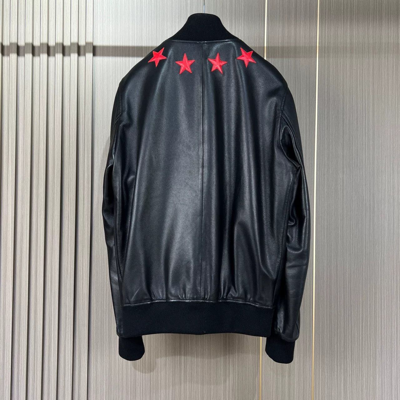 Givenchy Givenchy Black Leather Baseball Jacket Size US M / EU 48-50 / 2 - 2 Thumbnail