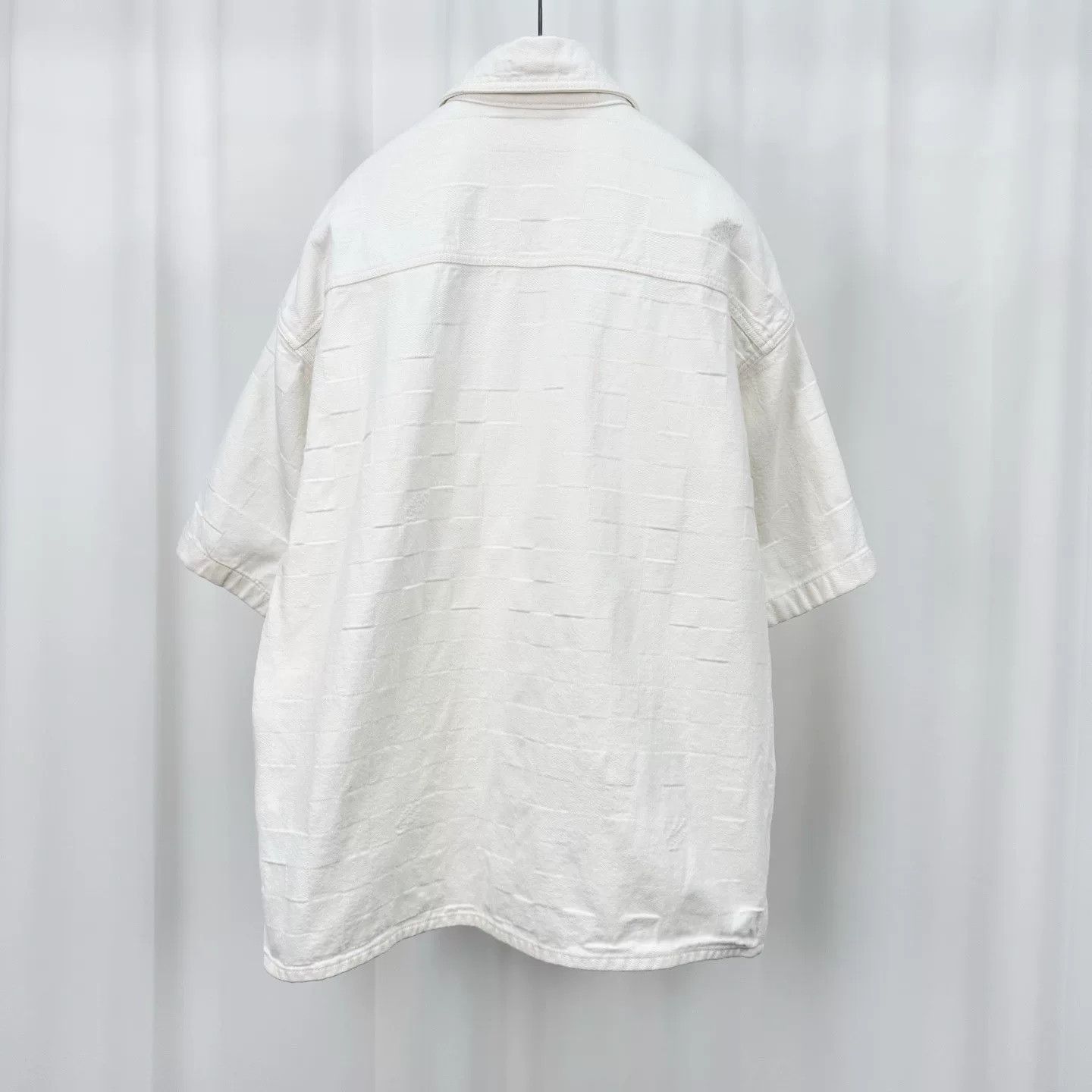 Louis Vuitton louis vuitton embroidered denim shirt collaboration Size US XL / EU 56 / 4 - 2 Thumbnail