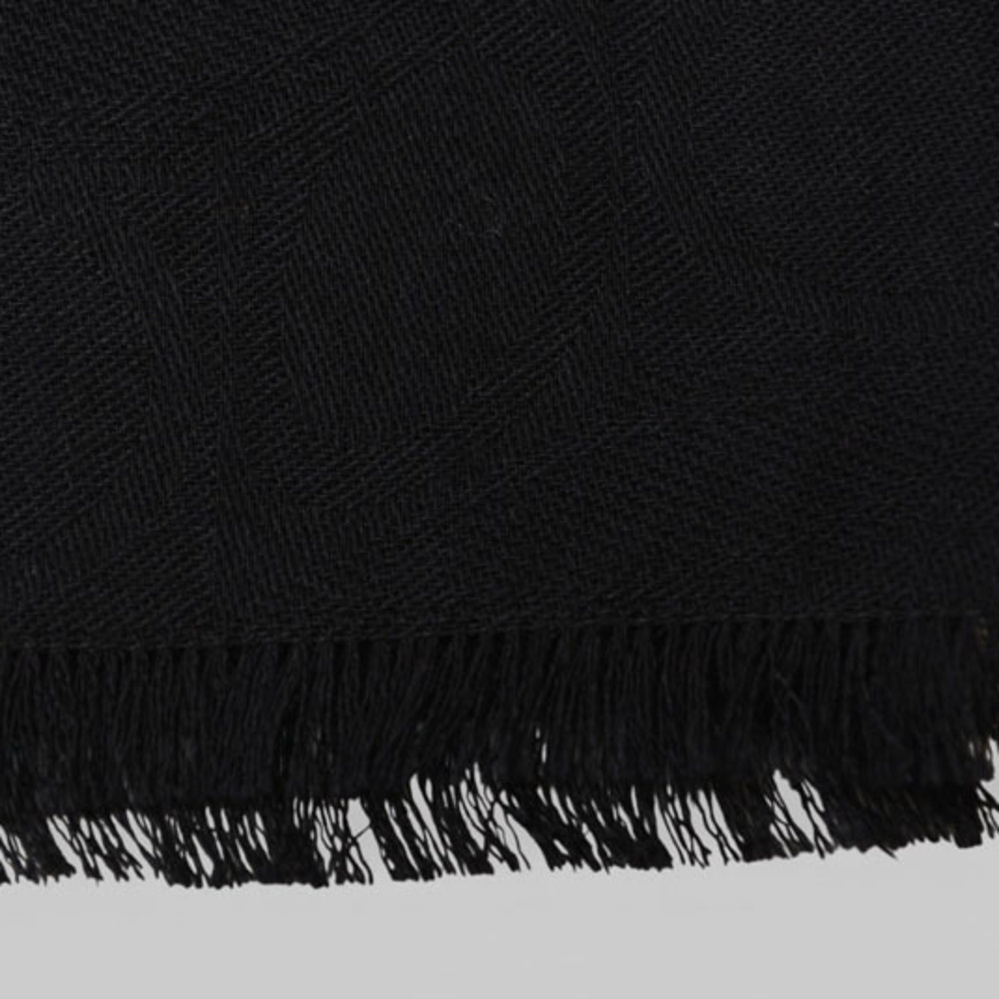 Salvatore Ferragamo Unused Salvatore Ferragamo scarf in black with Gancini pattern. Size ONE SIZE - 4 Thumbnail