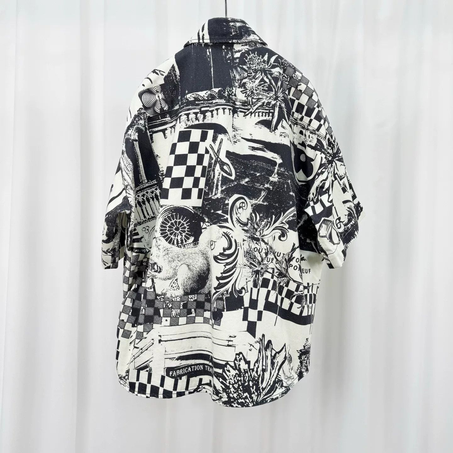 Louis Vuitton louis vuitton printed denim short sleeve shirt Size US XL / EU 56 / 4 - 2 Thumbnail