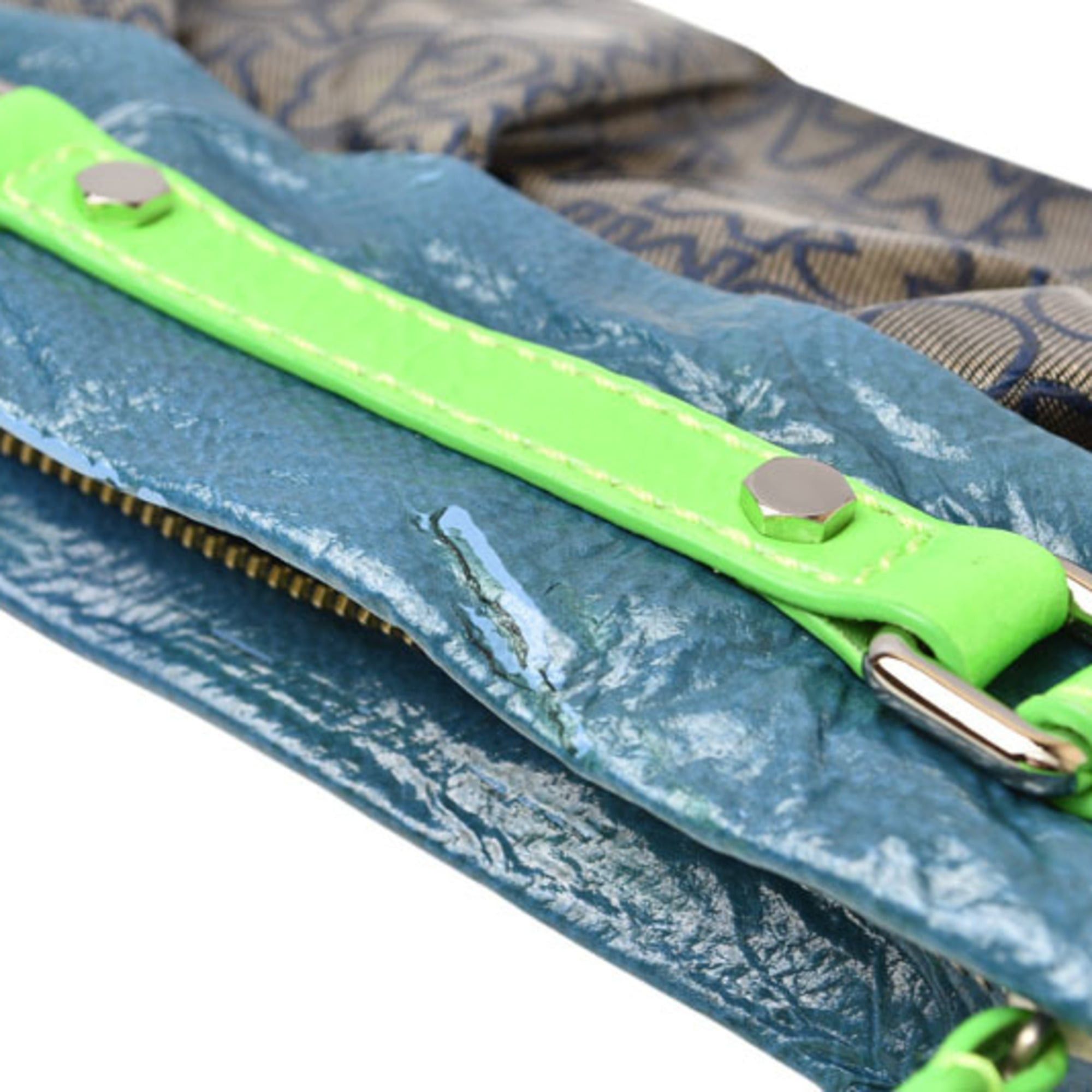 Marc by Marc Jacobs Marc by Marc Jacobs Marc by Jacobs Turnlock Pouch, Neon Color, M382095 (Imperfect) Size ONE SIZE - 9 Thumbnail