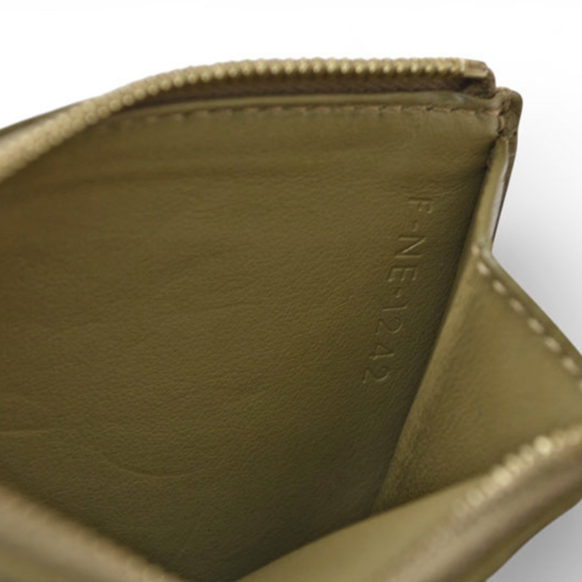 Celine Celine coin case and card holder, CELINE zip-up holder with Triomphe embossed pattern in olive, 10F993BFU.31OV Size ONE SIZE - 6 Thumbnail
