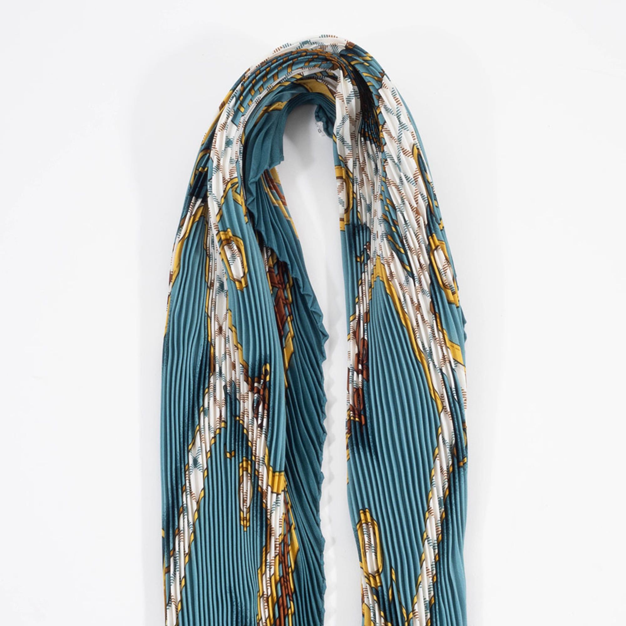 Hermes Hermes Hermès Carré 90 Pleated Camail Scarf/Muffler in Multicolor Silk for Women Size ONE SIZE - 17 Thumbnail