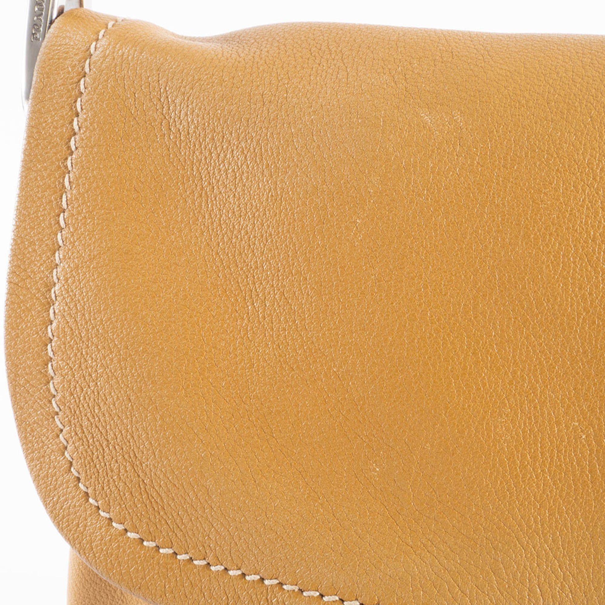 Prada Prada Leather Shoulder Bag BR2470 Camel Women's Tassel Charm PRADA Size ONE SIZE - 18 Thumbnail