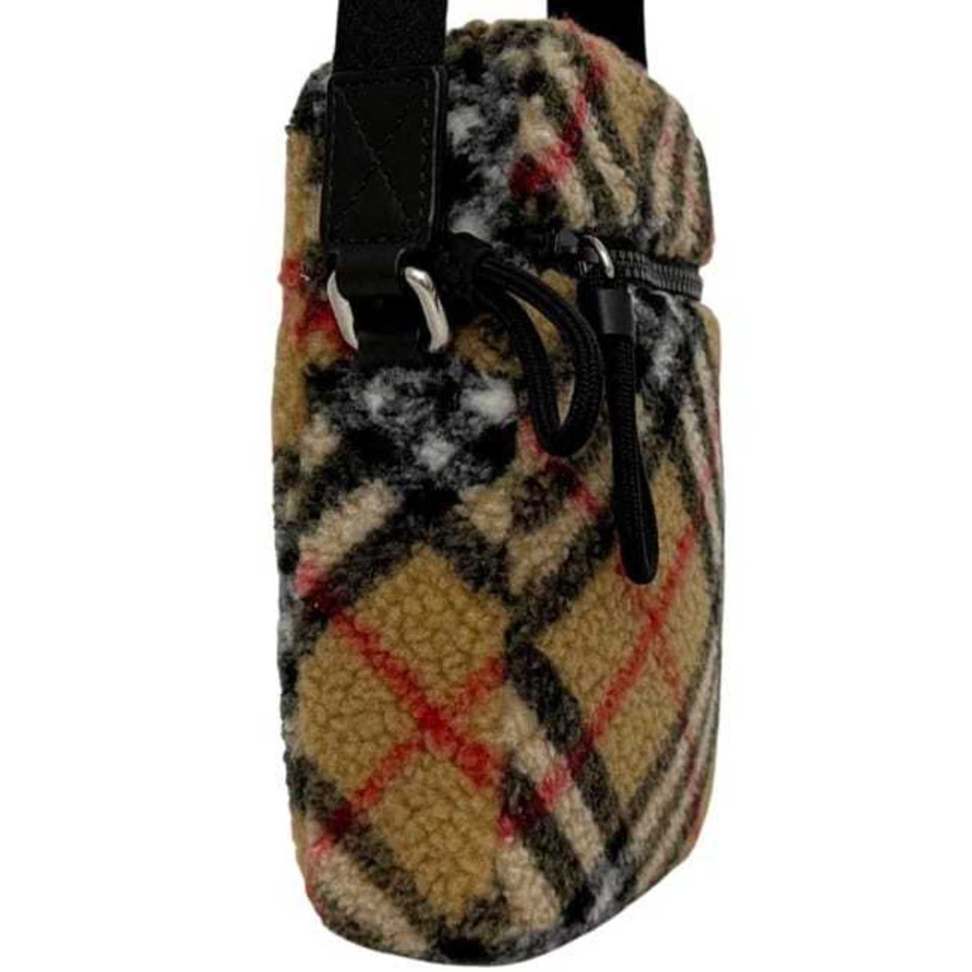 Burberry Burberry Vertical Mini Shoulder Bag (ec-24876) in Beige (Archive Beige) 8078299. Unused. Wool, leather, and fleece material. Crossbody bag Nova Check pattern. Size ONE SIZE - 4 Thumbnail