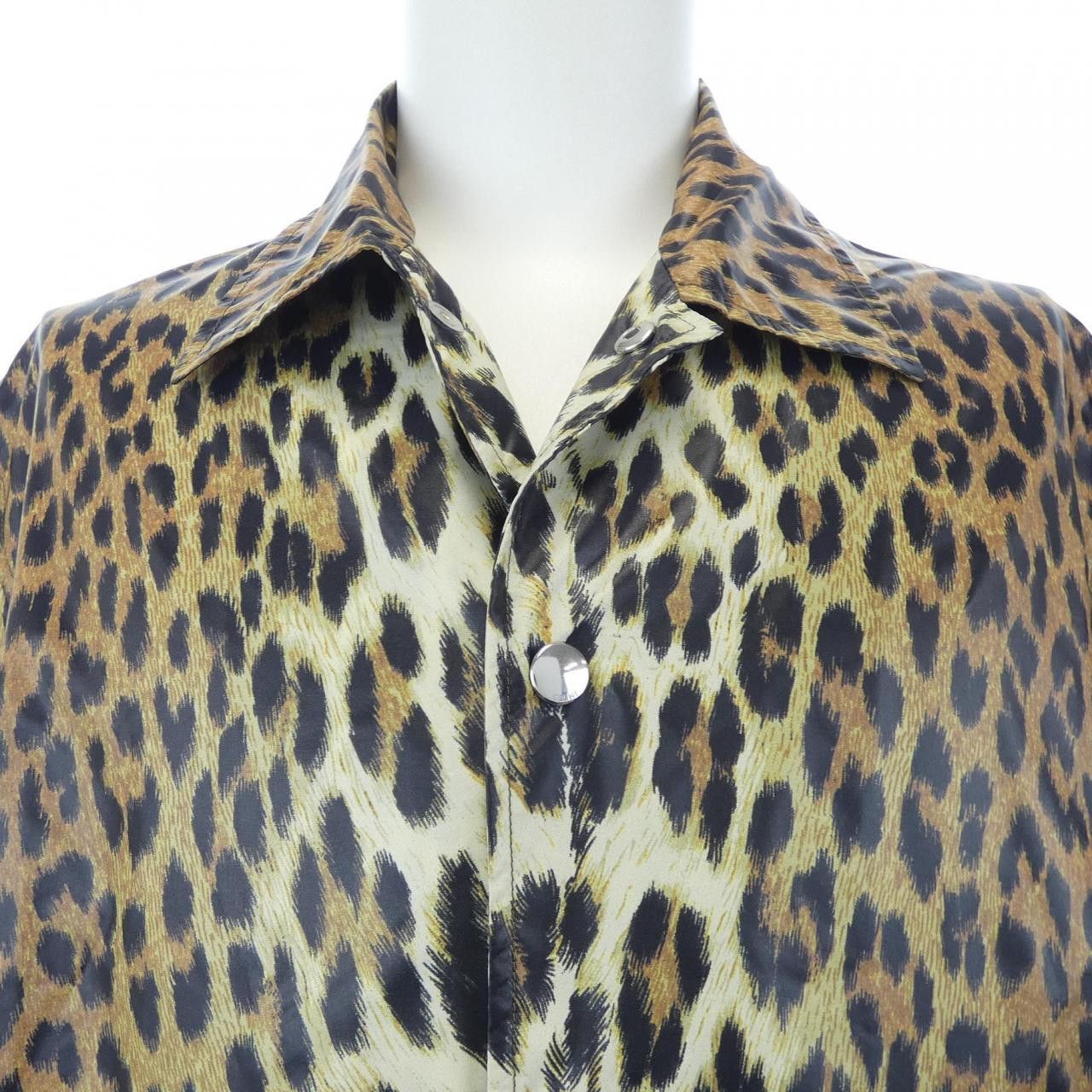 Celine Celine Celine 2W181853I Animal Blouson Others Outerwear 2W181853I DUTY FREE for USA Size ONE SIZE - 5 Thumbnail