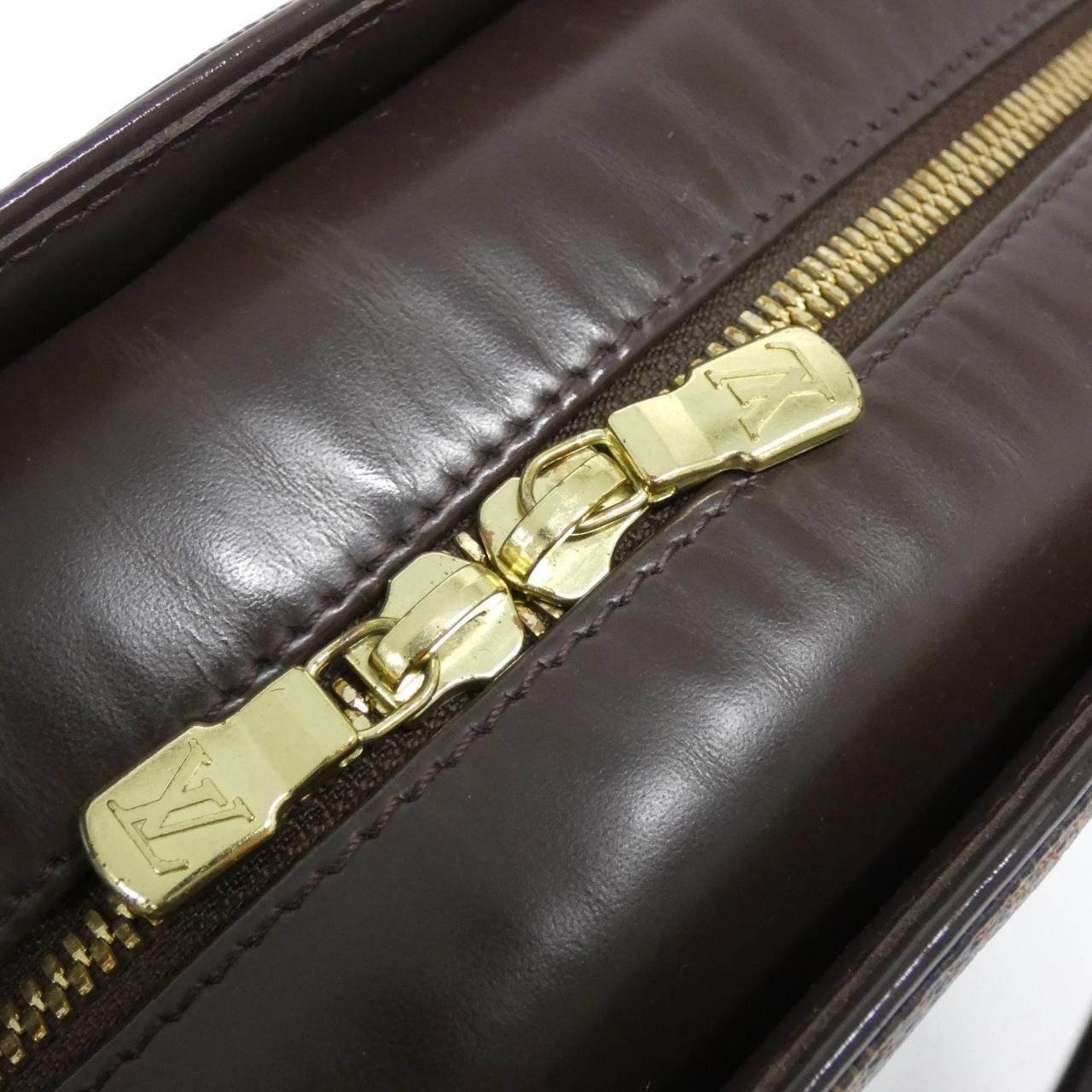 Louis Vuitton Louis Vuitton Louis Vuitton Sarria Horizontal Damier Bag Canvas Handbag N51282 DUTY FREE for USA Size ONE SIZE - 6 Thumbnail