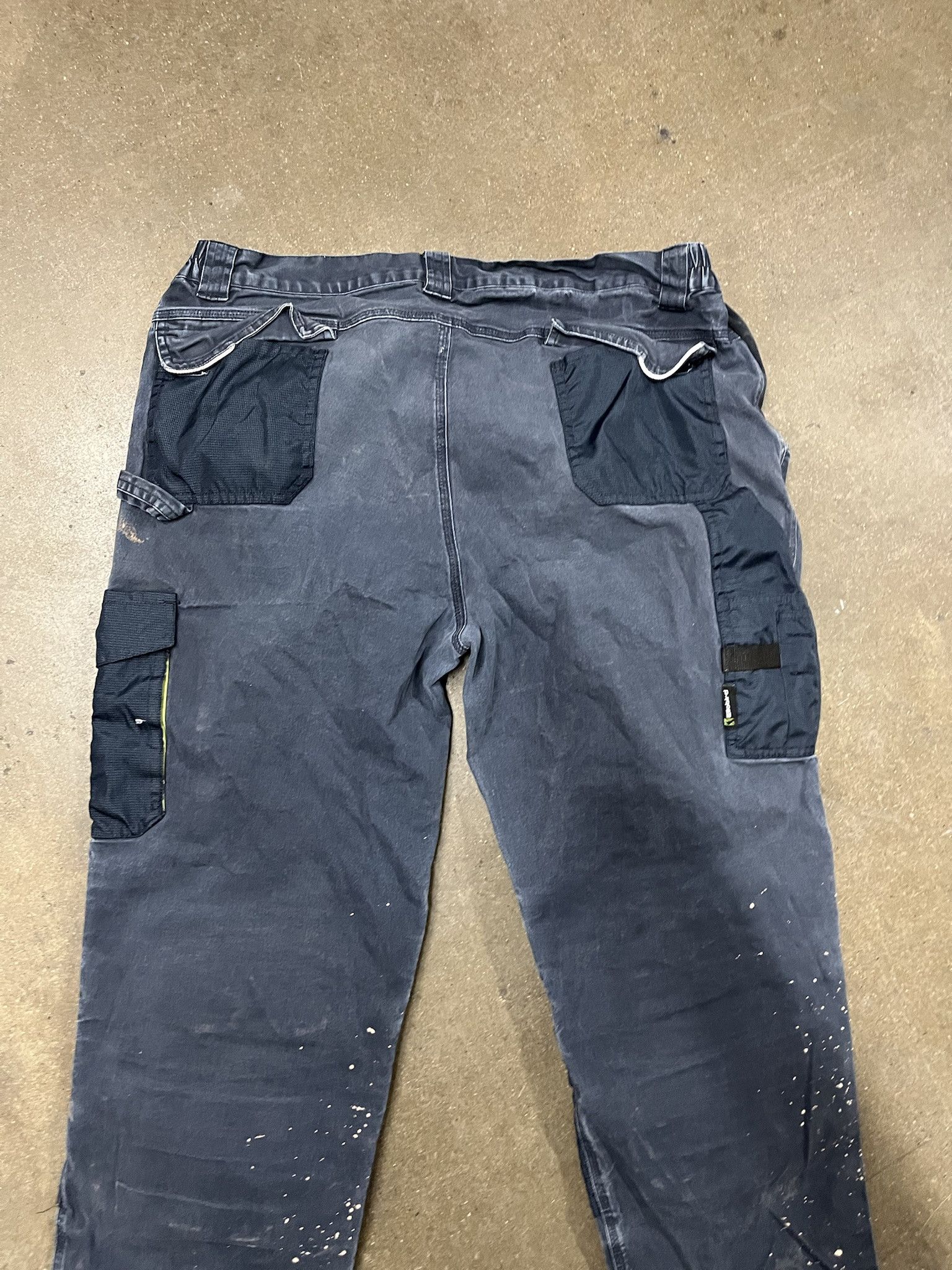Carhartt × Vintage Vintage 2000s Work Wear Double Knee Cargo Carpenter Patns Size 38 Size US 38 / EU 54 - 6 Thumbnail