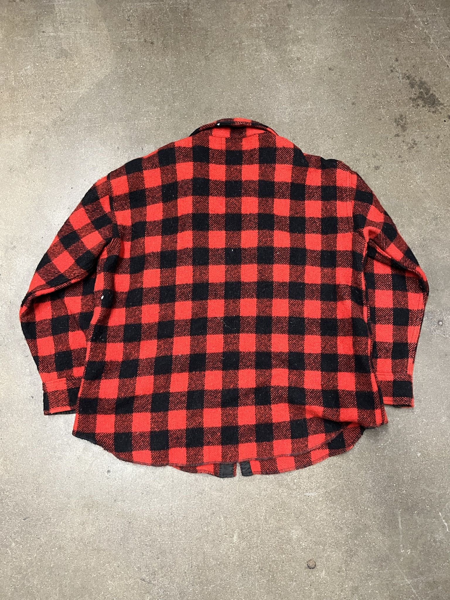 Carhartt × Vintage Vintage 1970s Buffalo Plaid Wool Flannel Size L Size US L / EU 52-54 / 3 - 3 Thumbnail