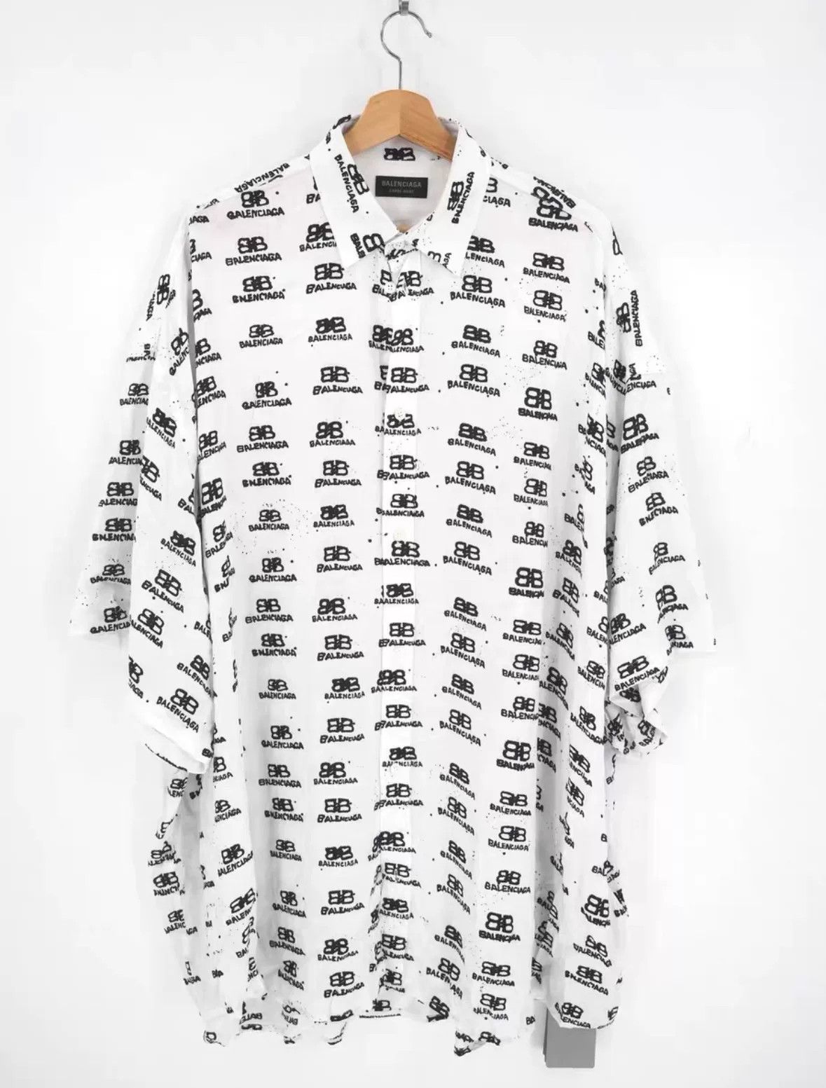 Balenciaga balenciaga oversized all over logo shirt Size US M / EU 48-50 / 2 - 2 Thumbnail