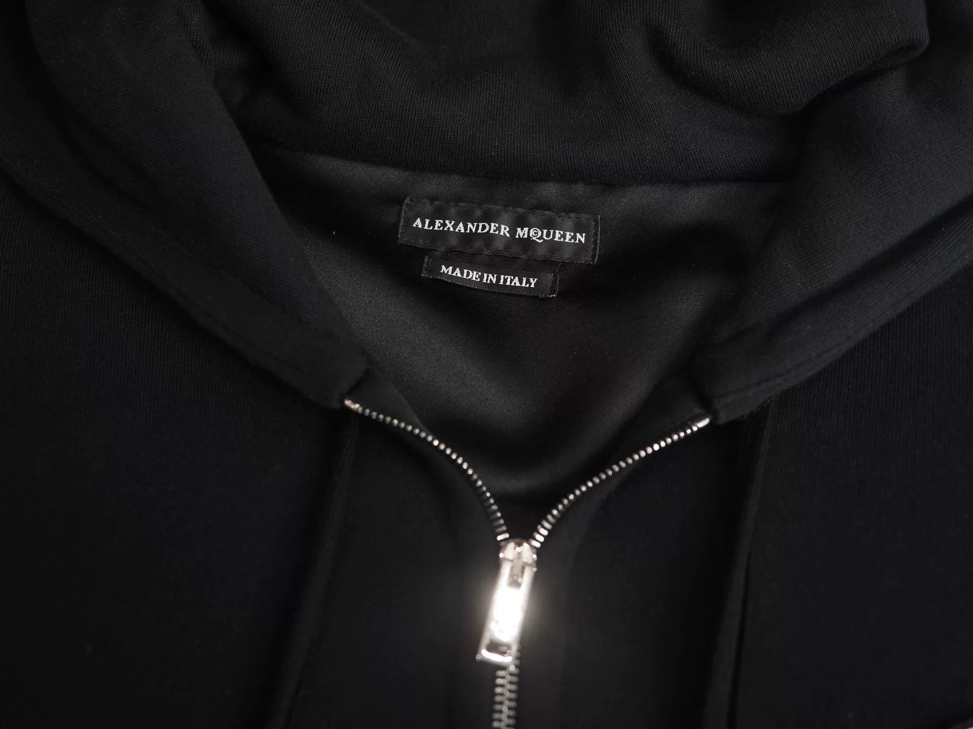 Alexander McQueen alexander mcqueen zip long hoodie black xs Size US XS / EU 42 / 0 - 6 Thumbnail