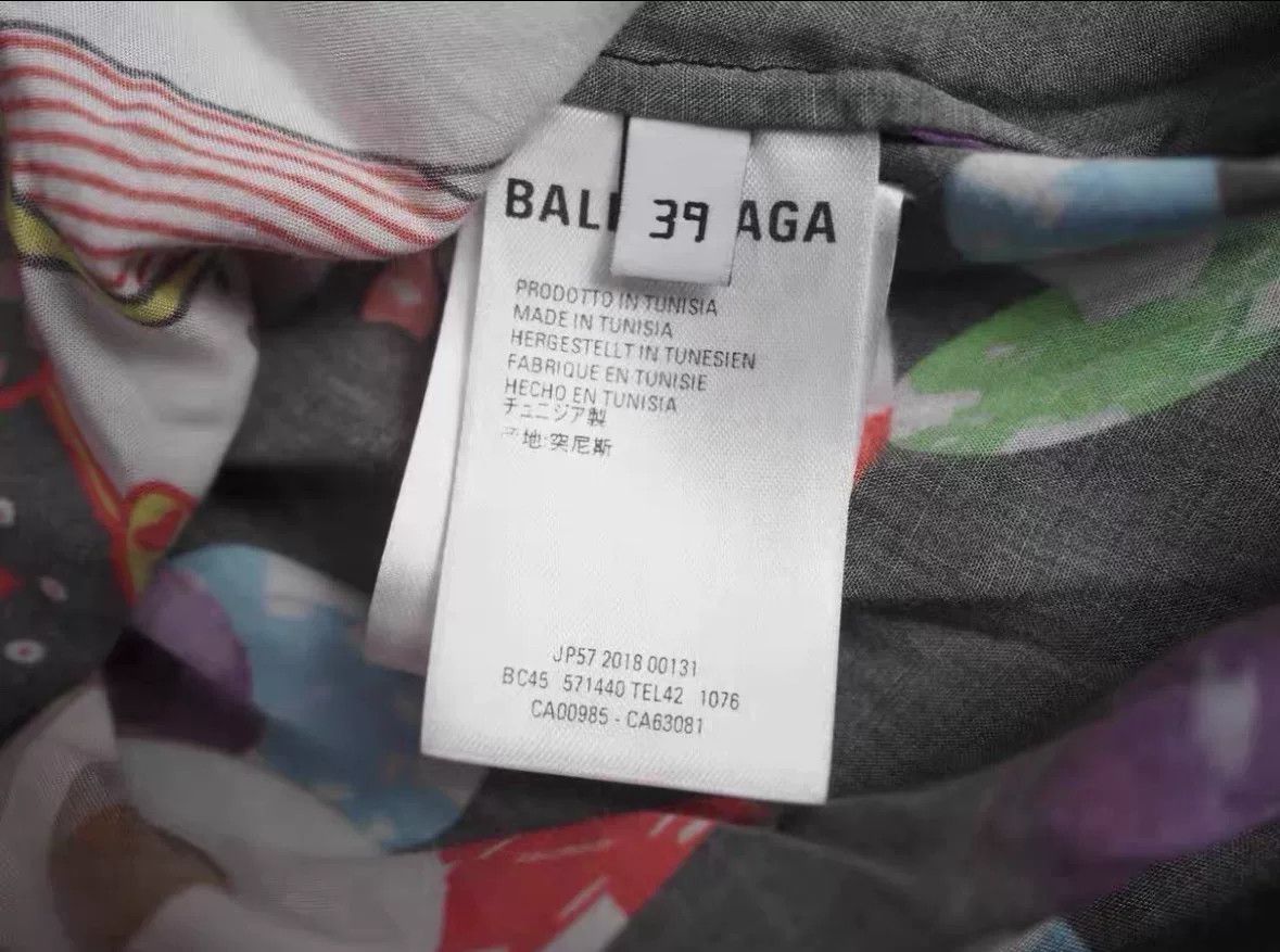 Balenciaga balenciaga black casino print short sleeve shirt Size US M / EU 48-50 / 2 - 8 Thumbnail