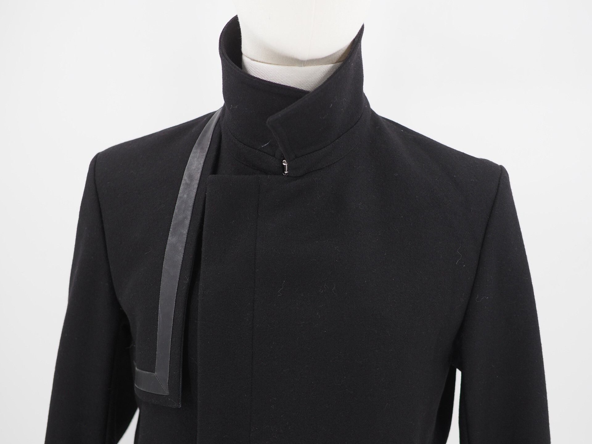 Dior black wool blend coat with leather details Size US L / EU 52-54 / 3 - 4 Thumbnail