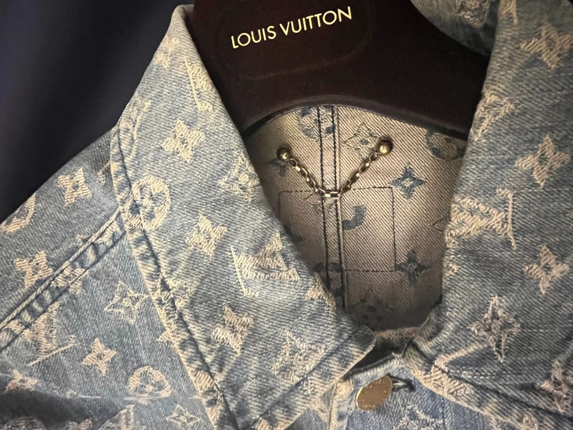 Supreme supreme lv denim jacket with tags Size US L / EU 52-54 / 3 - 3 Thumbnail