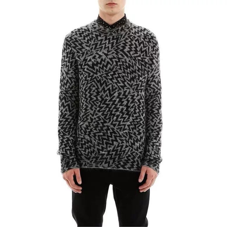 Yves Saint Laurent black and gray zigzag patterned sweater Size US S / EU 44-46 / 1 - 7 Thumbnail