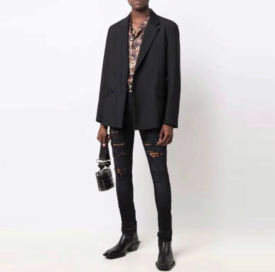 Amiri amiri leopard thrasher jean in size 34 Size US 34 / EU 50 - 8 Thumbnail