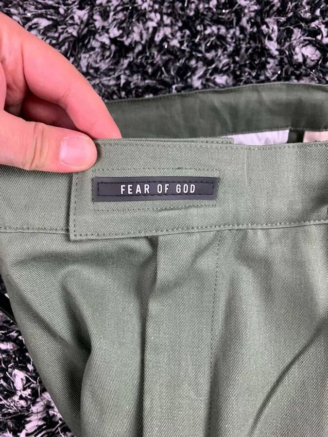 Fear of God fear of god baggy cargo trouser in green Size US 34 / EU 50 - 4 Thumbnail