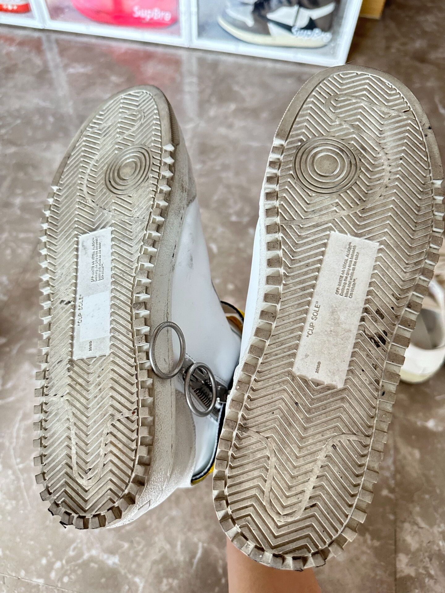 Off-White off-white high-top sneakers with yellow details Size US 9.5 / EU 42-43 - 4 Thumbnail
