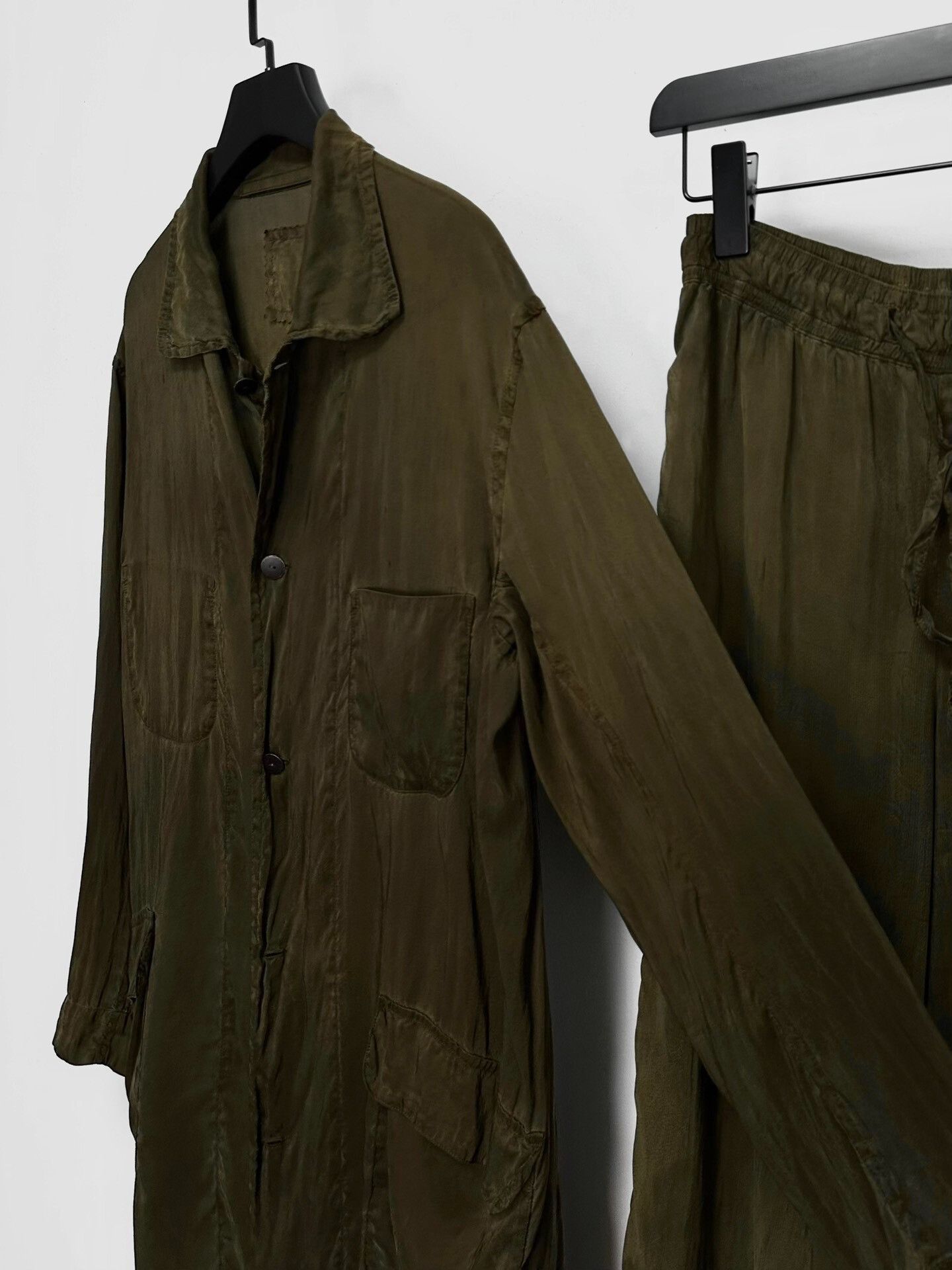 Casey Vidalenc olive silk outfit by chez vidalenc Size M / US 6-8 / IT 42-44 - 3 Thumbnail